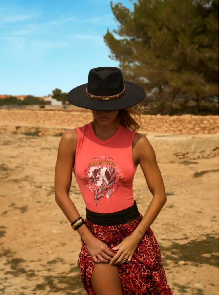 Camiseta NELLIE de CAMALEÓNICA